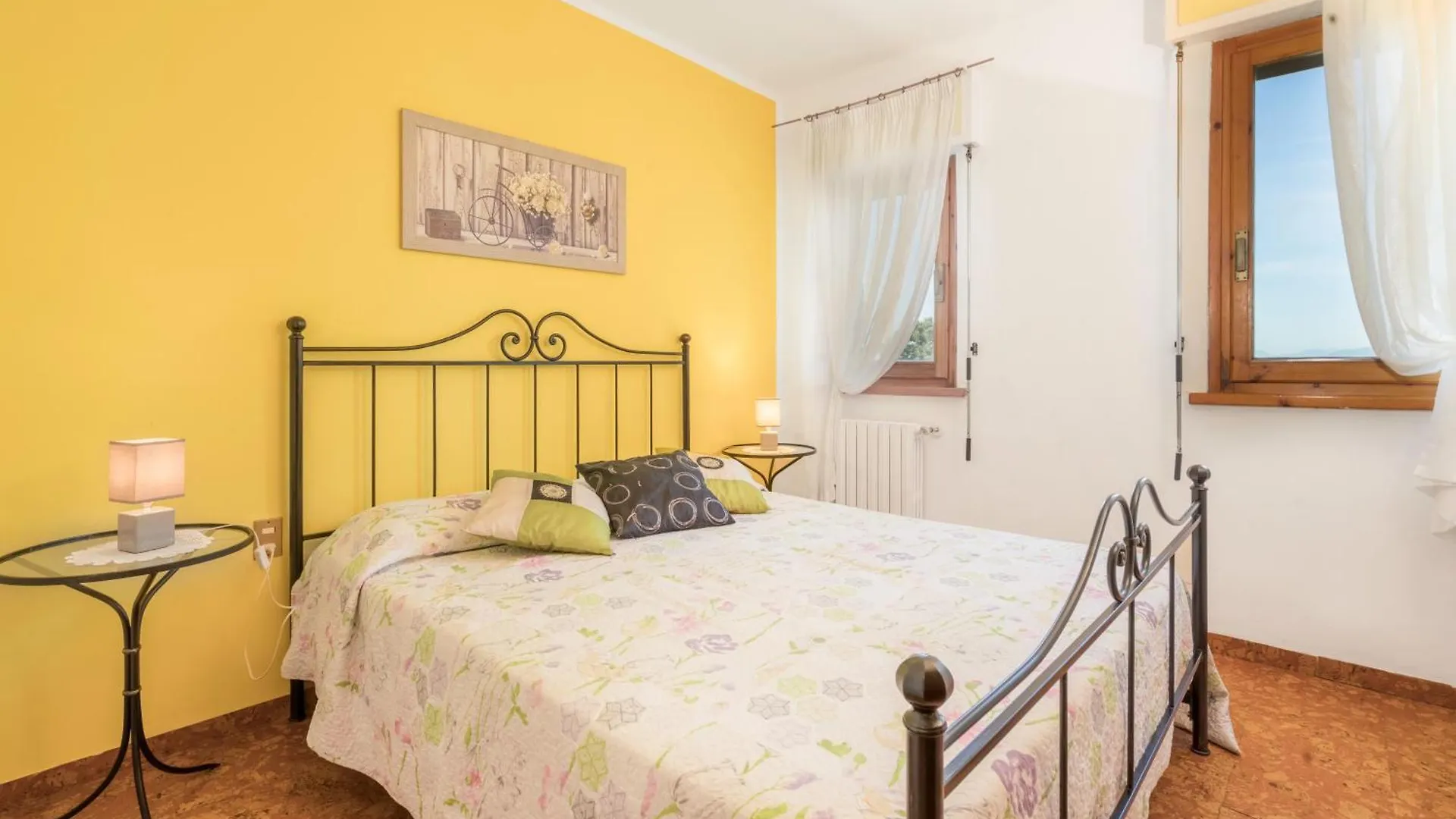 Bellavista Tuscany Apartment Panoramic Terrace Lamporecchio 0*,  Italy